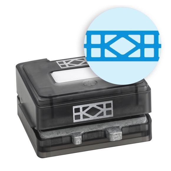 SOLD! Creative Memories Mosaic Diamond Chain Border Maker Punch NIB - Picture 3 of 4